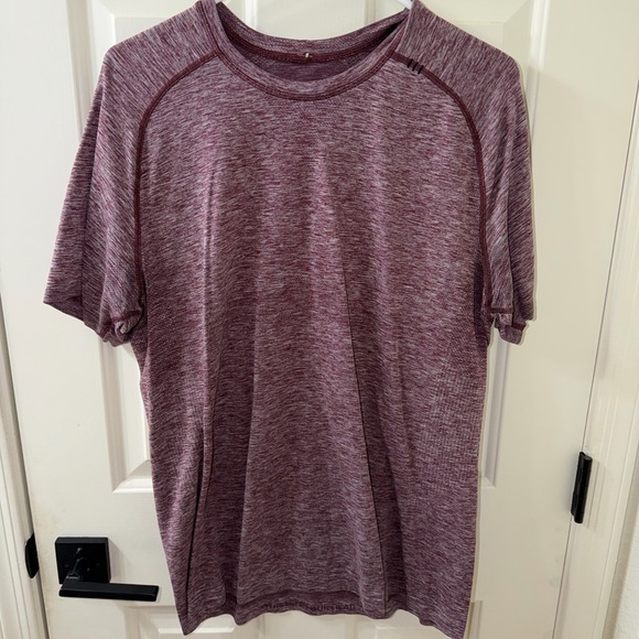 lululemon athletica Maroon Short Sleeve Tee - Picture 2 of 6